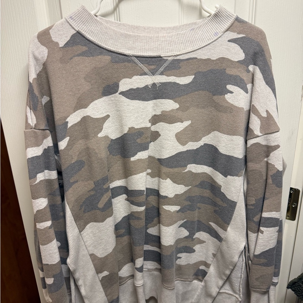 Aerie Camo Sweatshirt - Gray and Tan